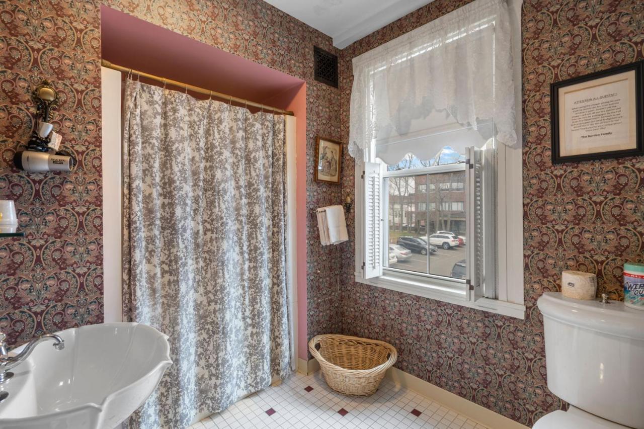 Bed and Breakfast Lizzie Borden House Fall River Exteriér fotografie