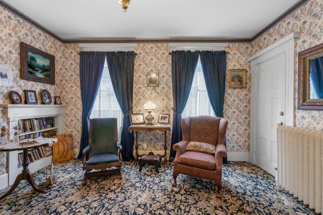 Bed and Breakfast Lizzie Borden House Fall River Exteriér fotografie